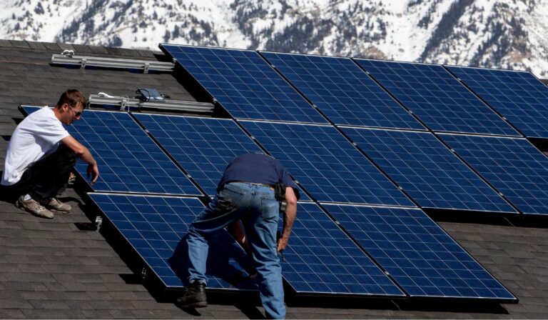 Factors Affecting Solar Panel Installation Cost in California