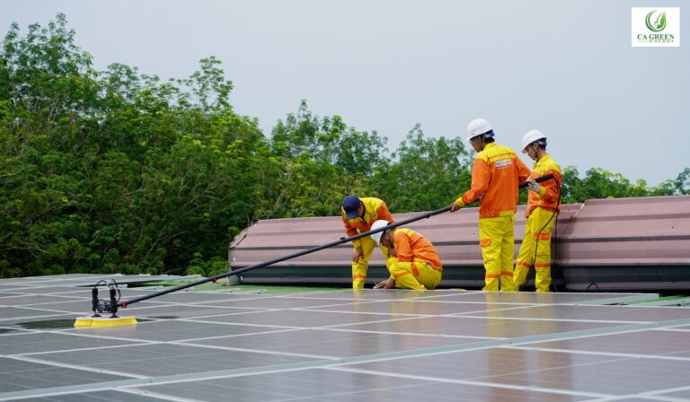 Solar panel cleaning jobs in California